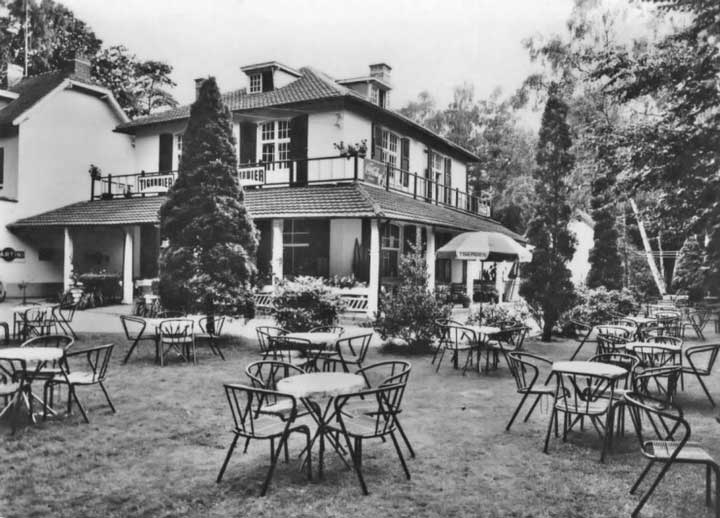 restaurant